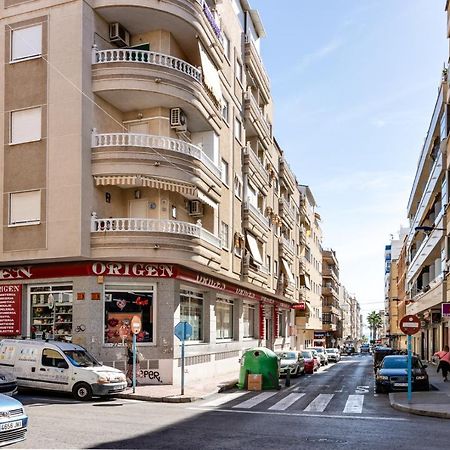 Apartamento Caballero De Rodas Torrevieja Esterno foto