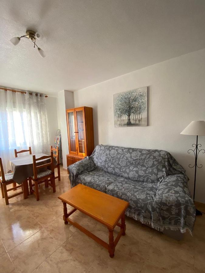 Apartamento Caballero De Rodas Torrevieja Esterno foto